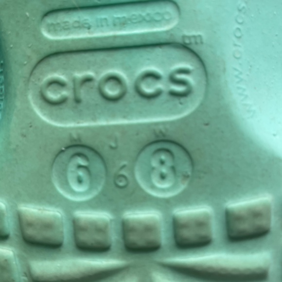 Classic Clog Crocs Women Size 8 - Picture 4 of 4
